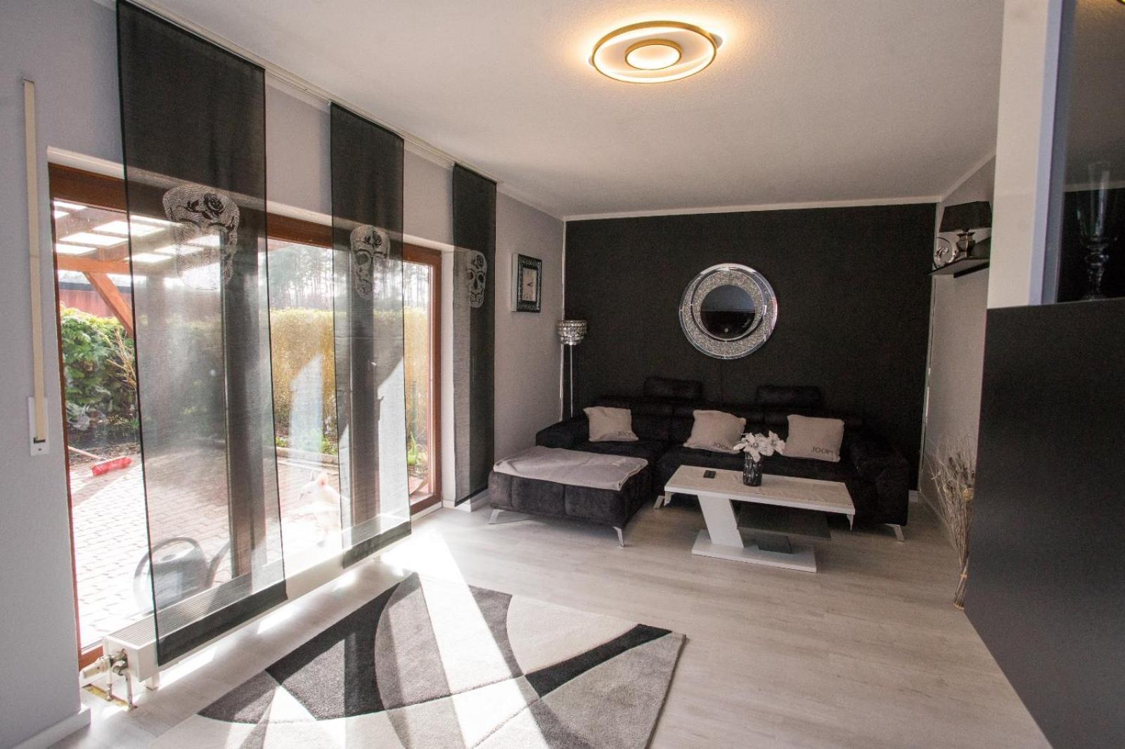 Zum Kaeutzchen 120Qm Ferienhaus 8 Personen 4 Schlafzimmer Nossentiner Huette Buitenkant foto